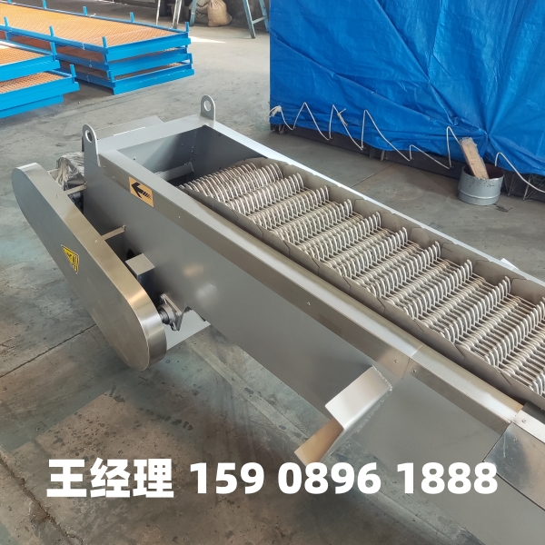 克孜勒苏回转式机械格栅机